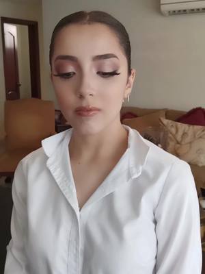 #plastikovelazquez #imagedesigner #makeupartist #socialmakeup #CapCut 