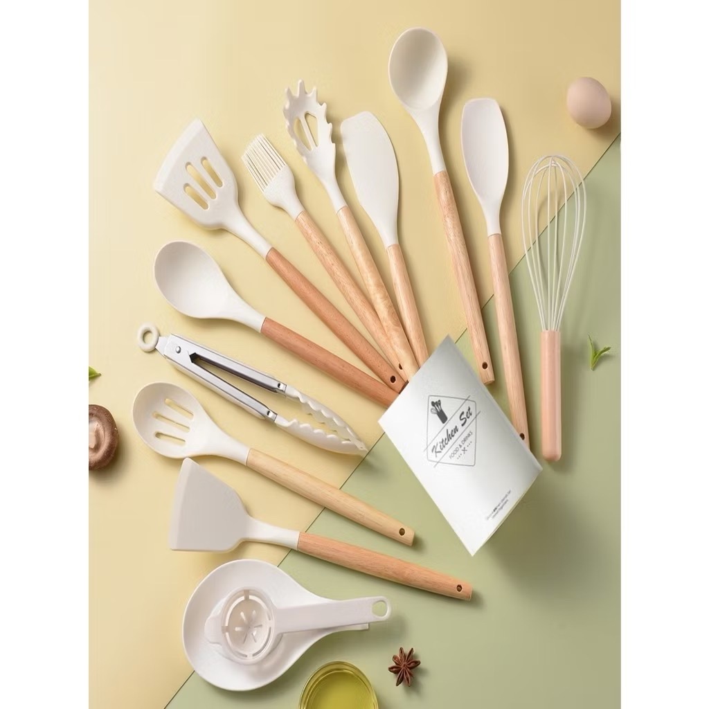 utensílios de silicone thumbnail