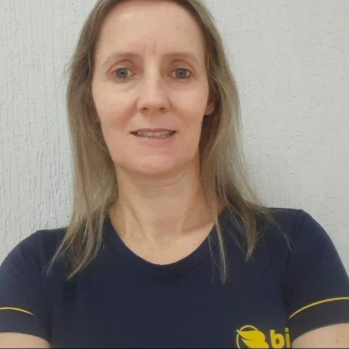 Fale com a Angela! thumbnail