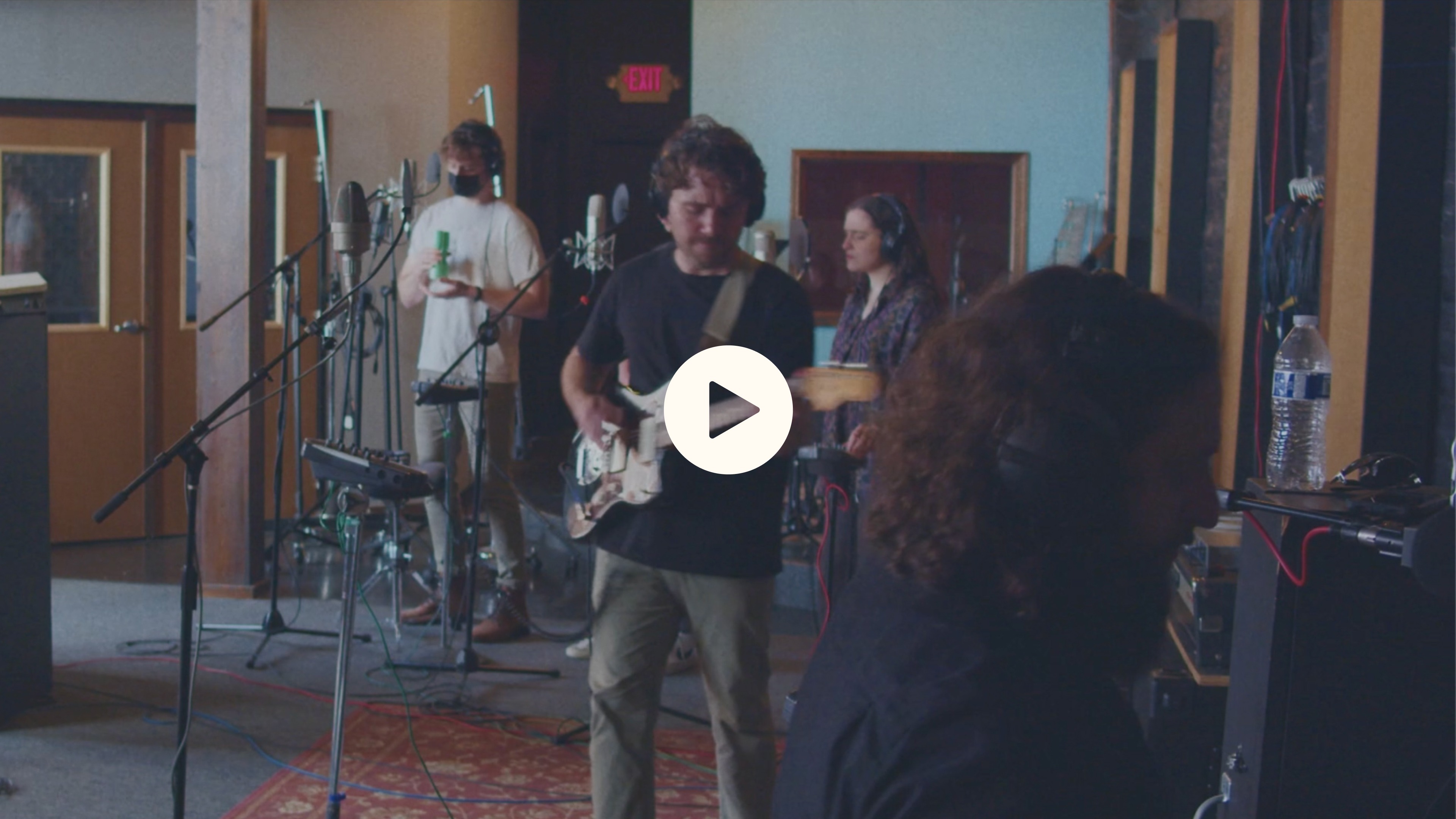 (Video) Darlin' • Live at Relay Recording thumbnail