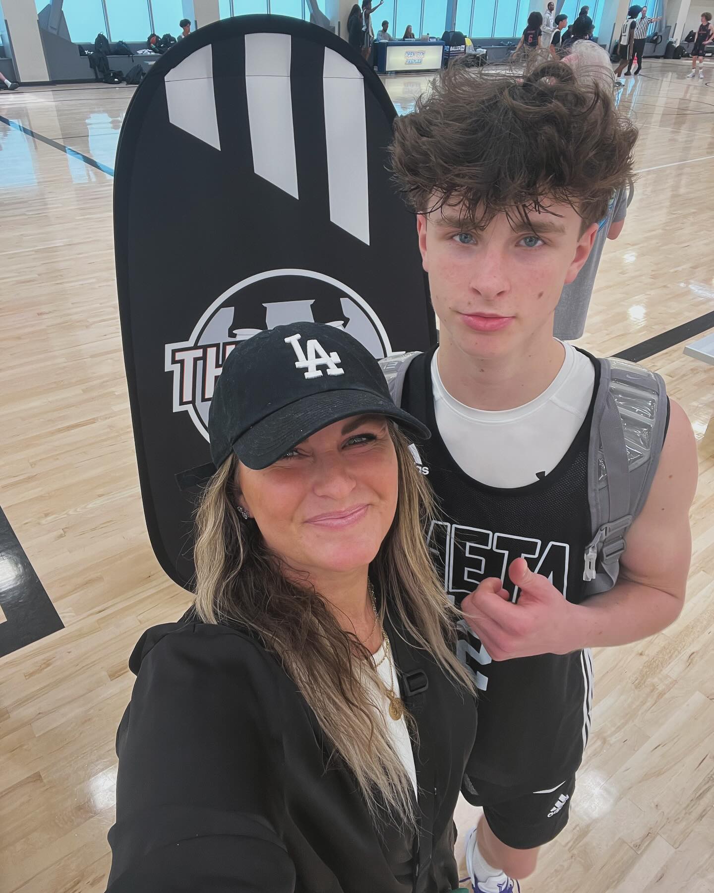 📍Cali tournament - Meta hoops - Adidas circuit with my baby boy.  #thestage #opengympremier @maddyncummings #2