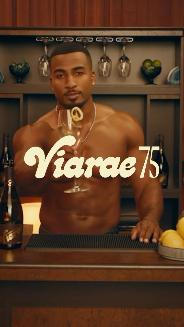 February is off to a good start‼️ 

For @viaraewines by @issarae 🍾🔥
@obb Directed by @jahbrielle 

Talent @gainsbygaines