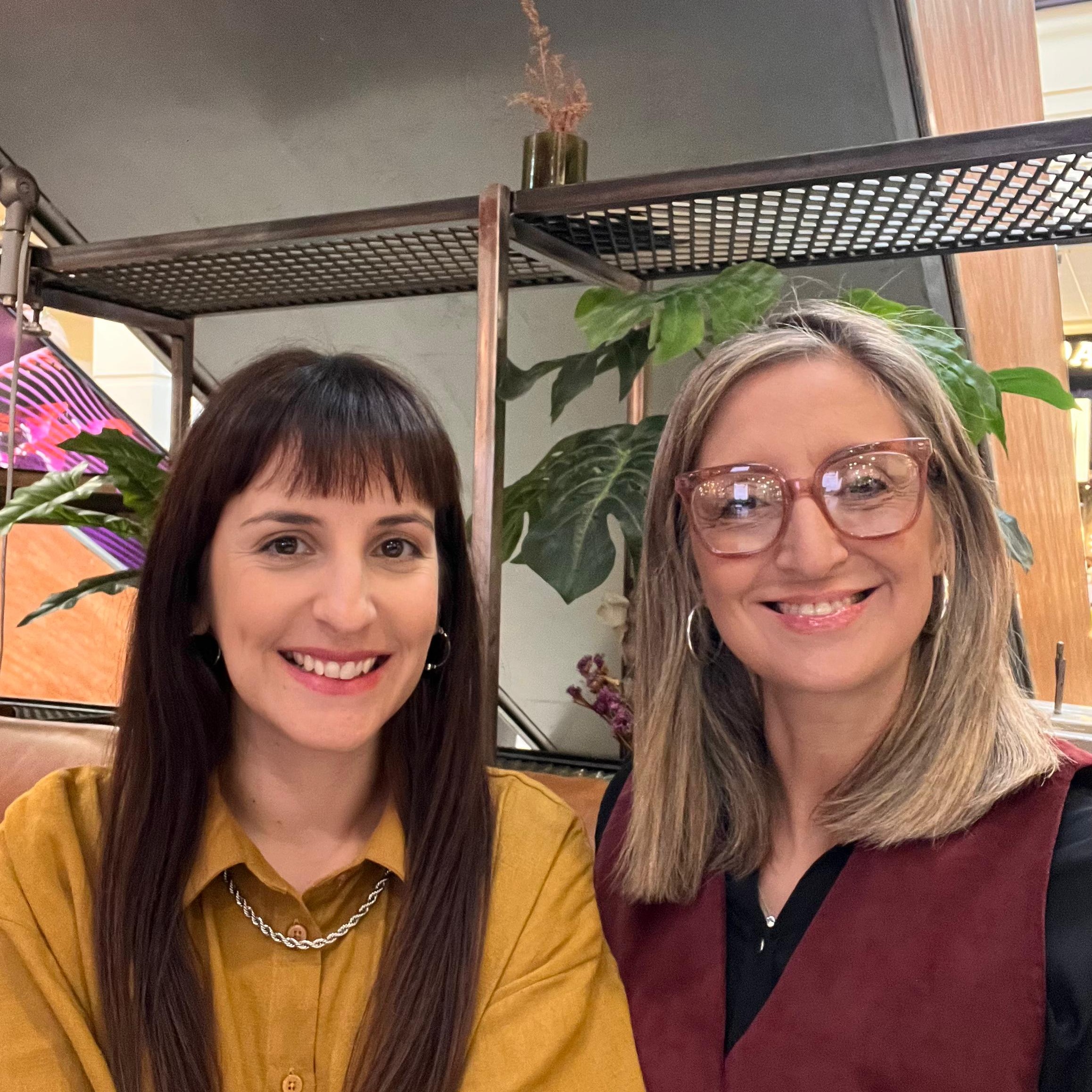                              QUIENES SOMOS thumbnail