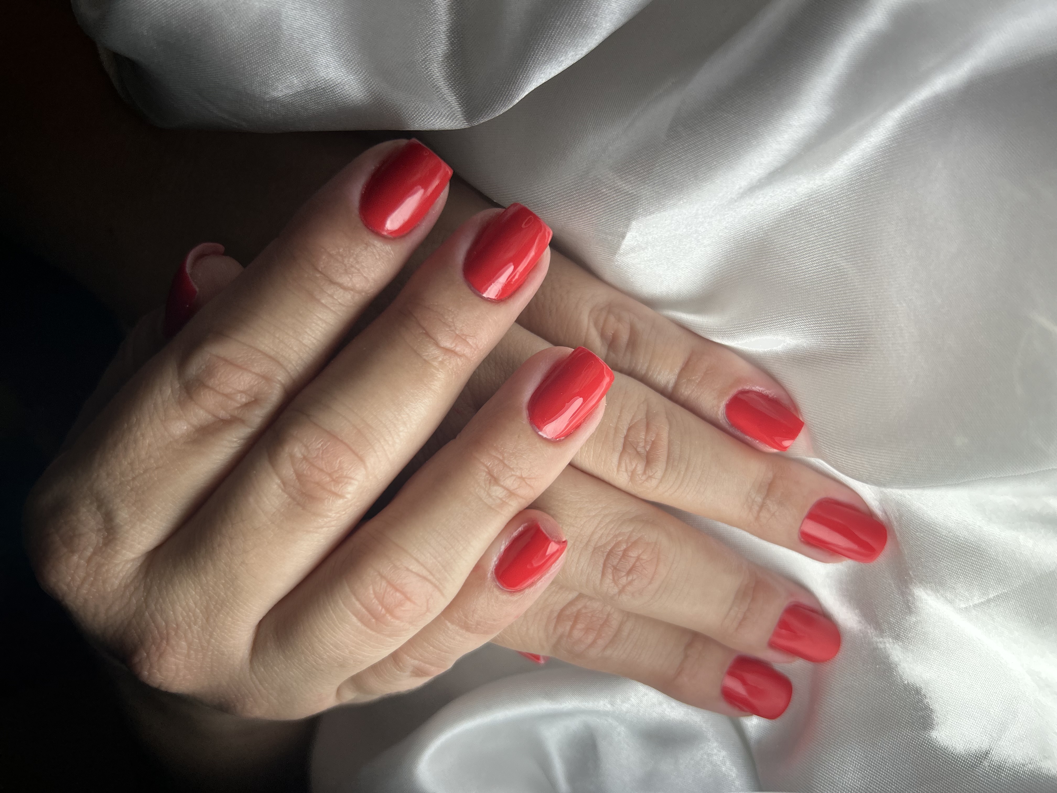 Manutenção fibra de vidro e esmaltação em gel  thumbnail