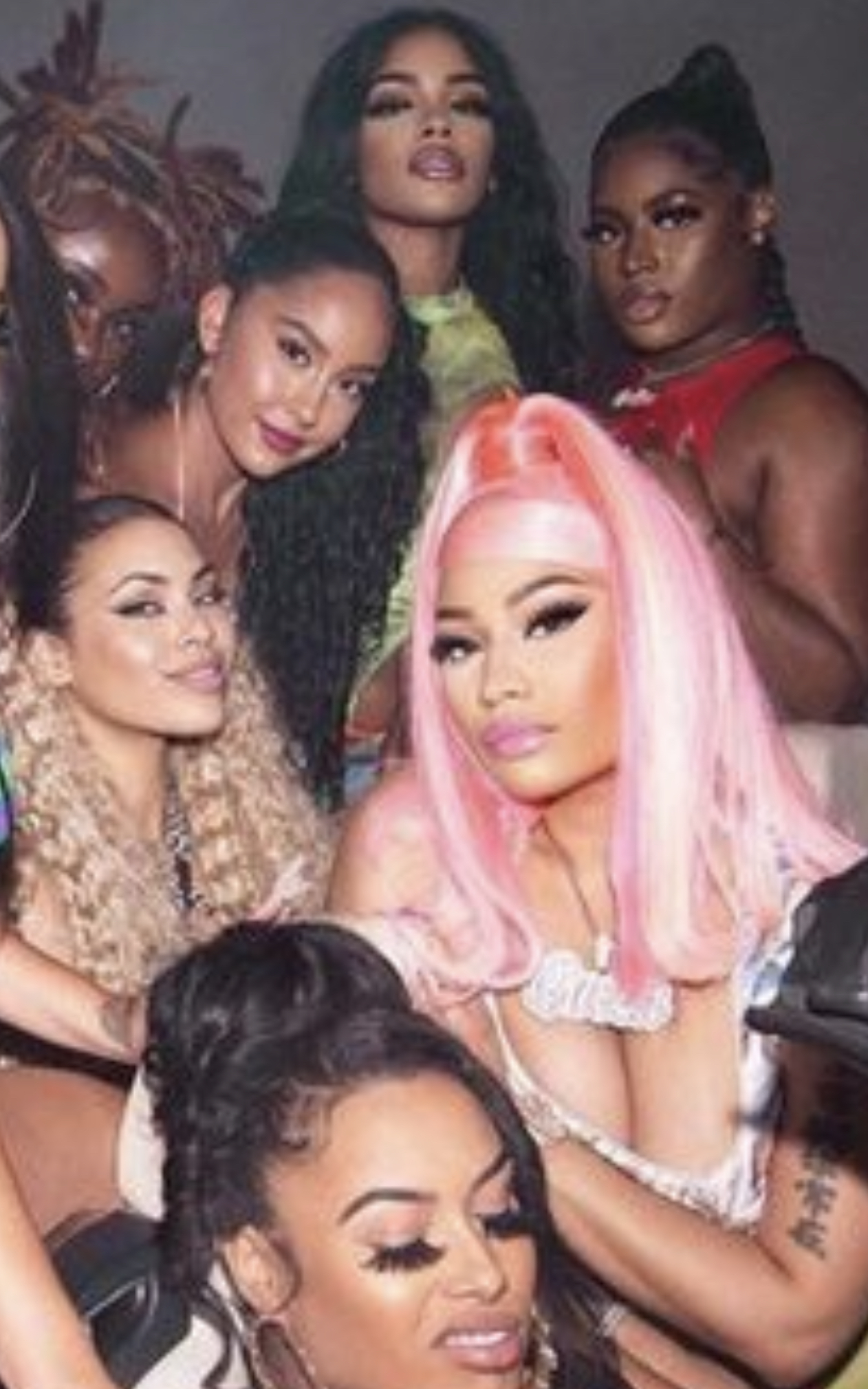 Nicki Minaj ft. Skeng - Likkle Miss thumbnail