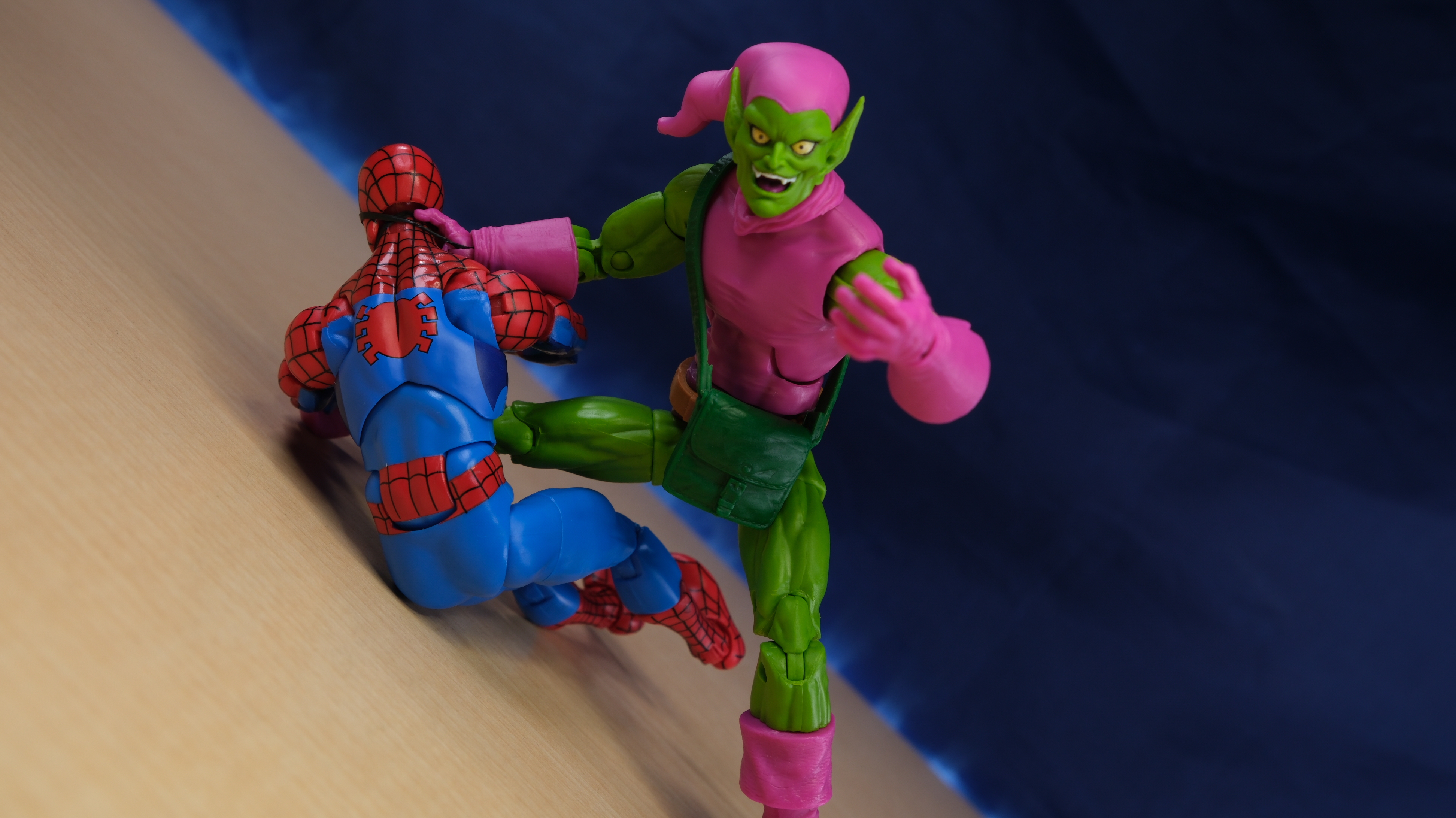 Toy Review: Green Goblin Mary Jane 2 Pack thumbnail