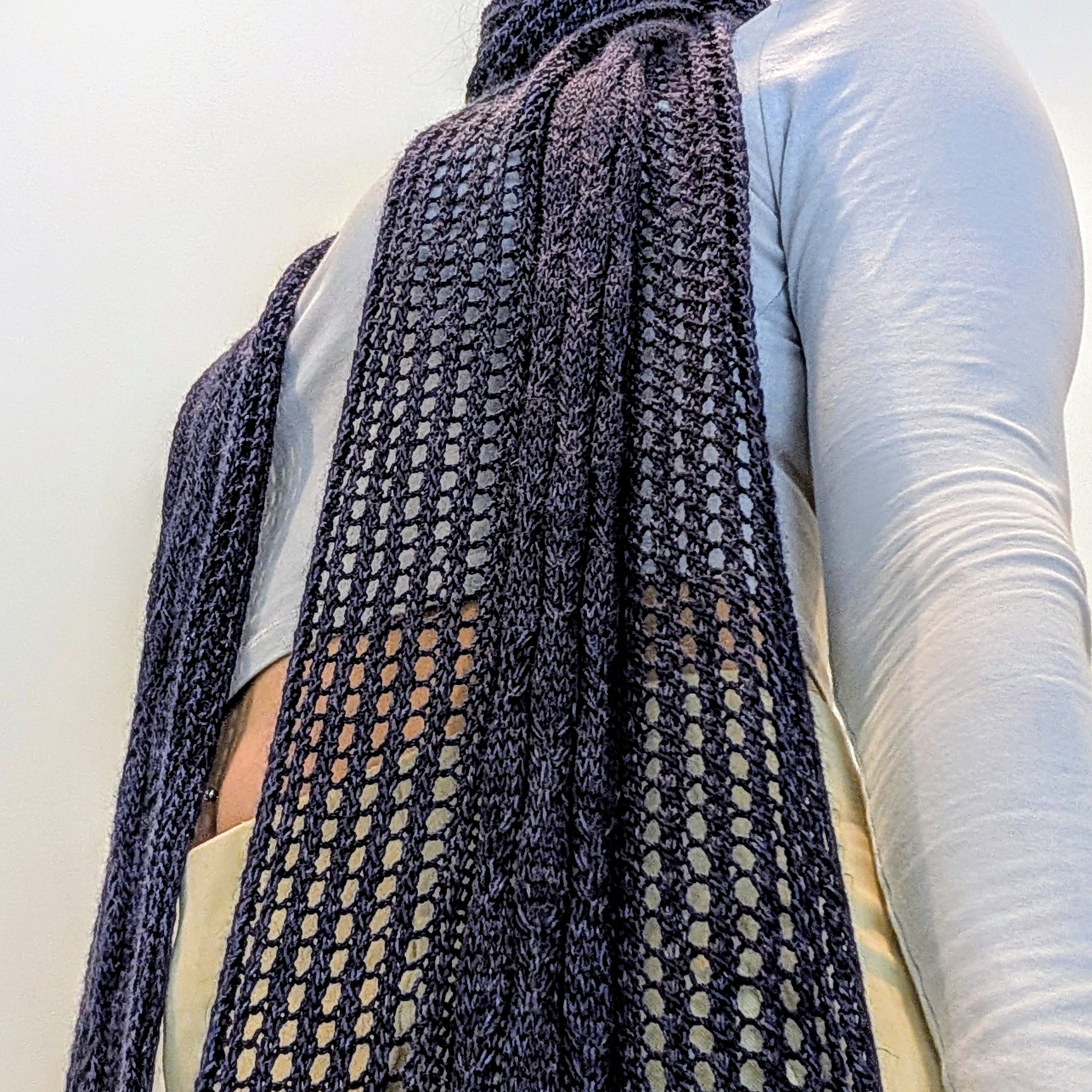 Arcade Shadows Scarf Pattern thumbnail