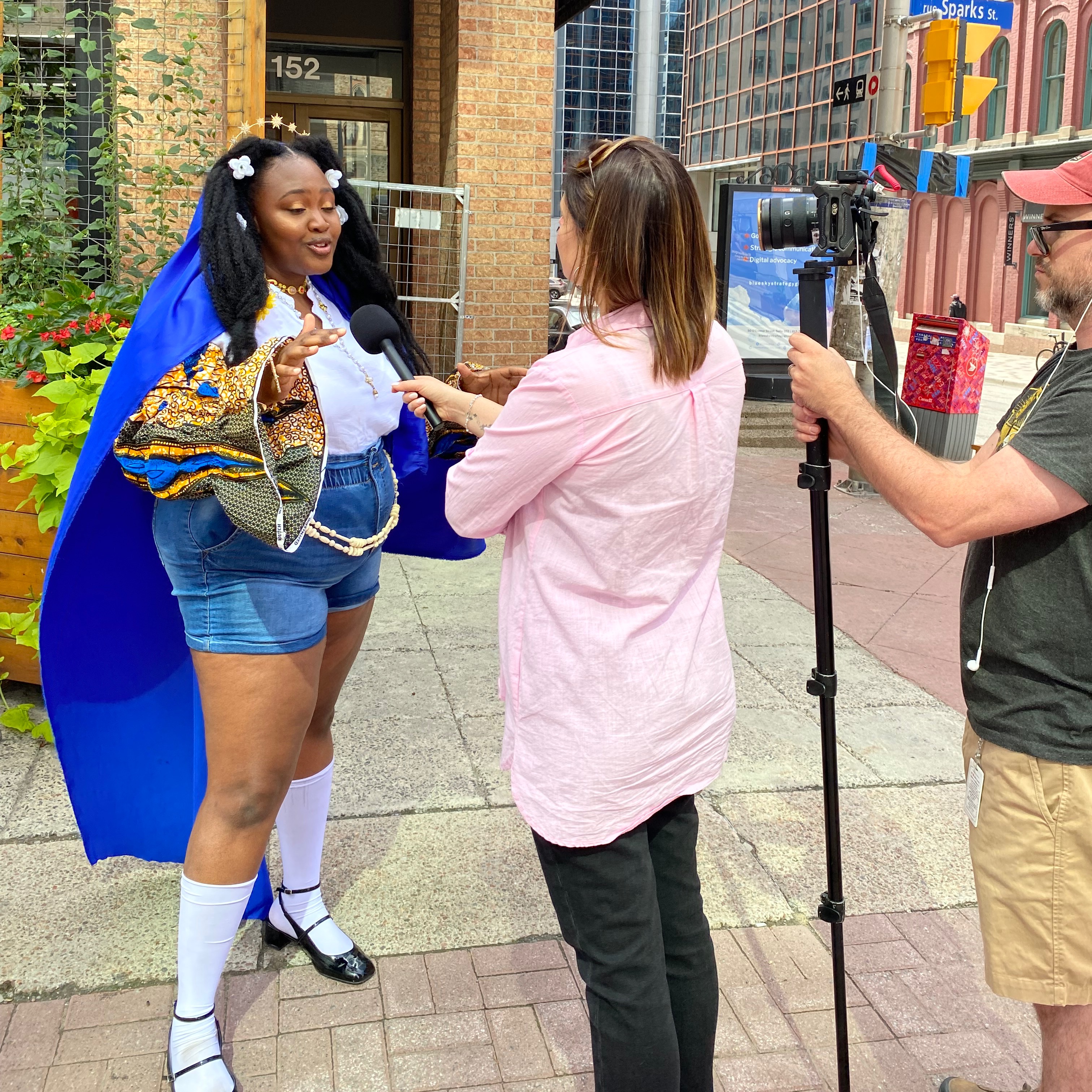 Radio Canada - Entrevue Télé (Journal 18h) thumbnail