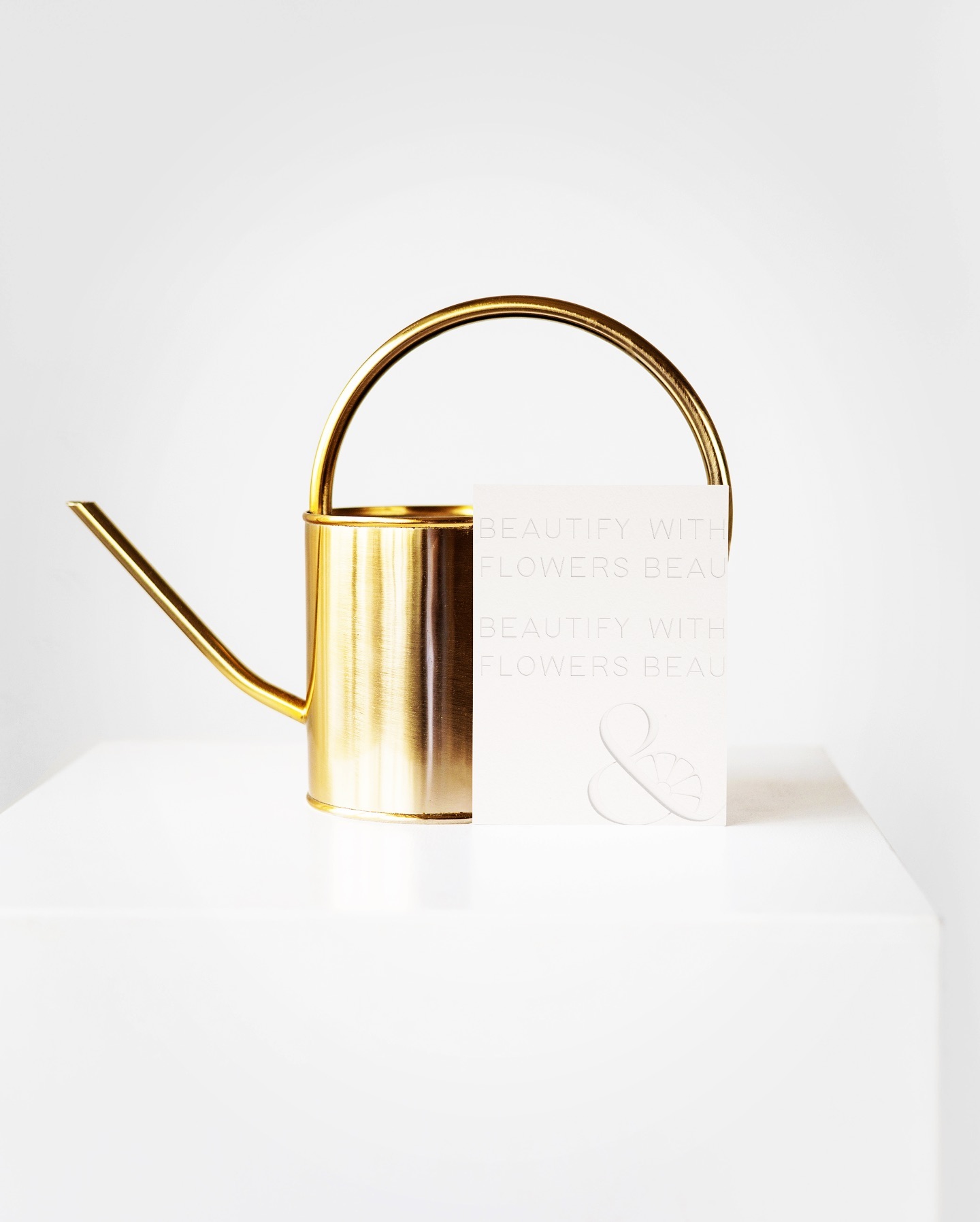 BEAUTIFY ✨
Join us in the mission to beautify the world with flowers 🌸🌸
.

.

.

#blueskyandlemons #bs&l #floraldesigner