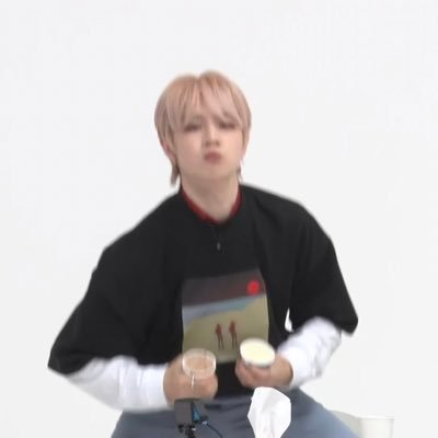 𝐓𝐰𝐢𝐭𝐭𝐞𝐫 thumbnail