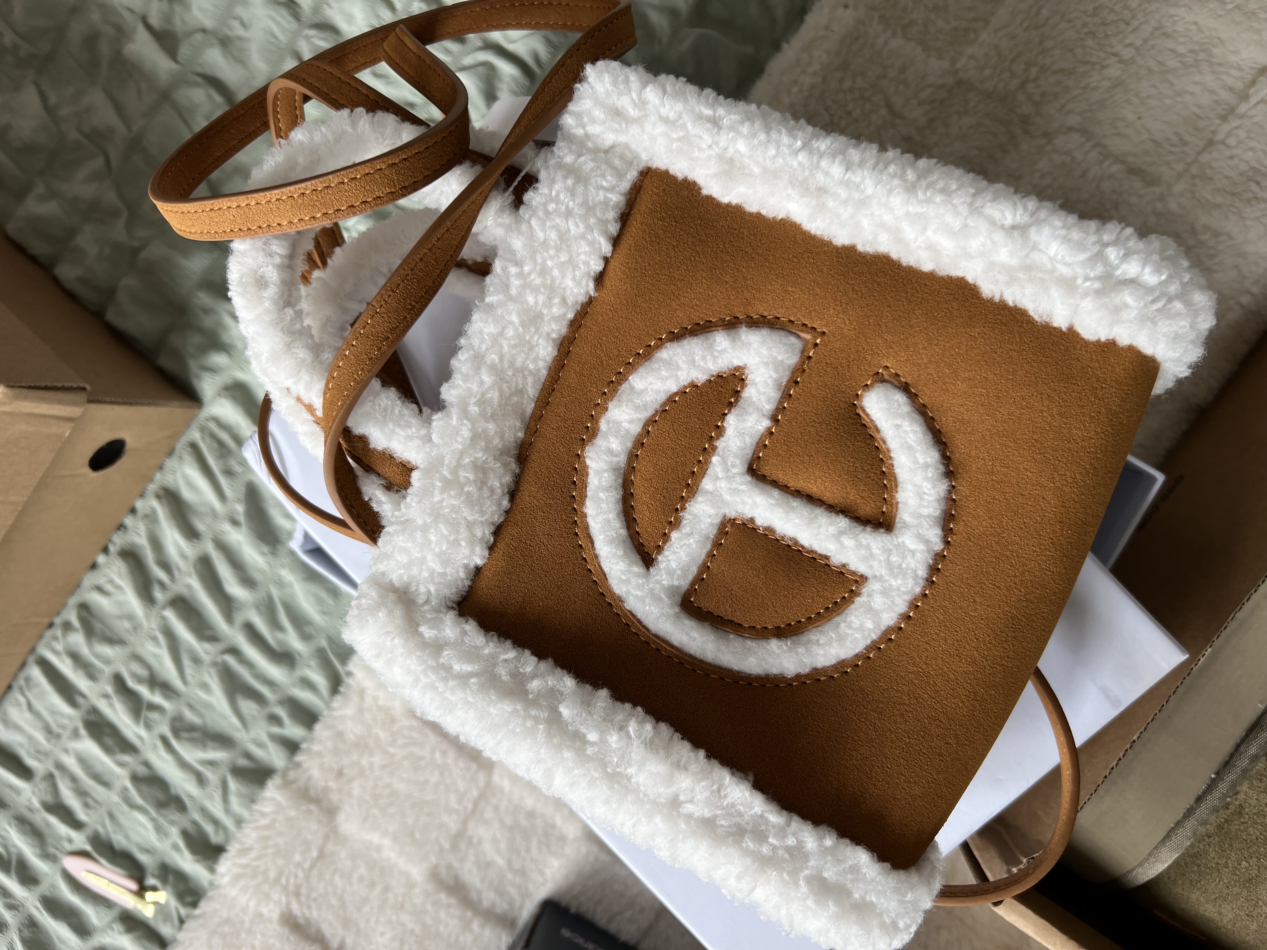 UGG TELFAR BAG thumbnail