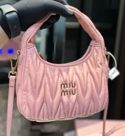 Miu miu bag thumbnail