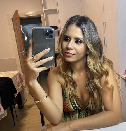 WhatsApp Mariana thumbnail