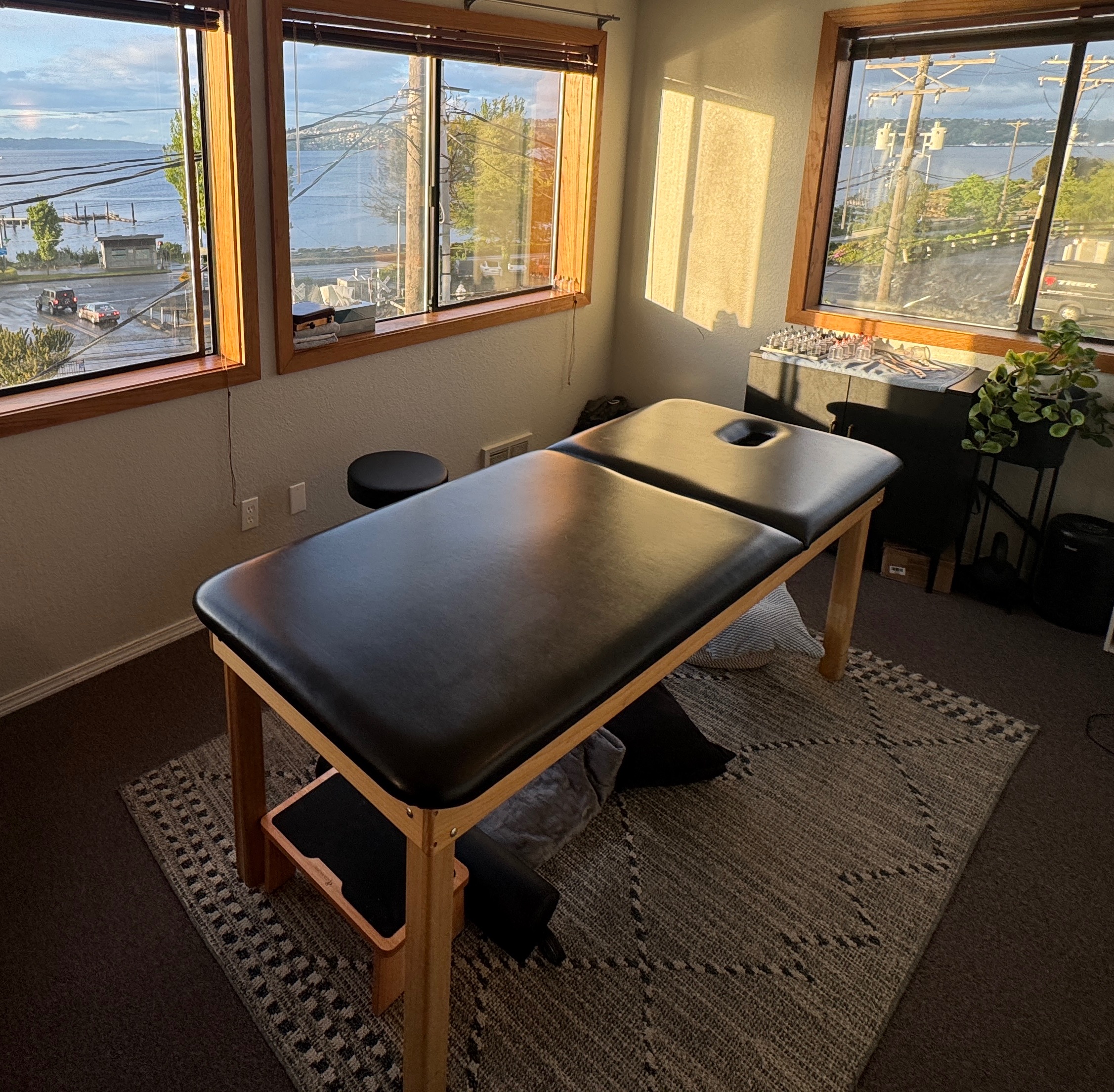 BOOK AN APPOINTMENT thumbnail