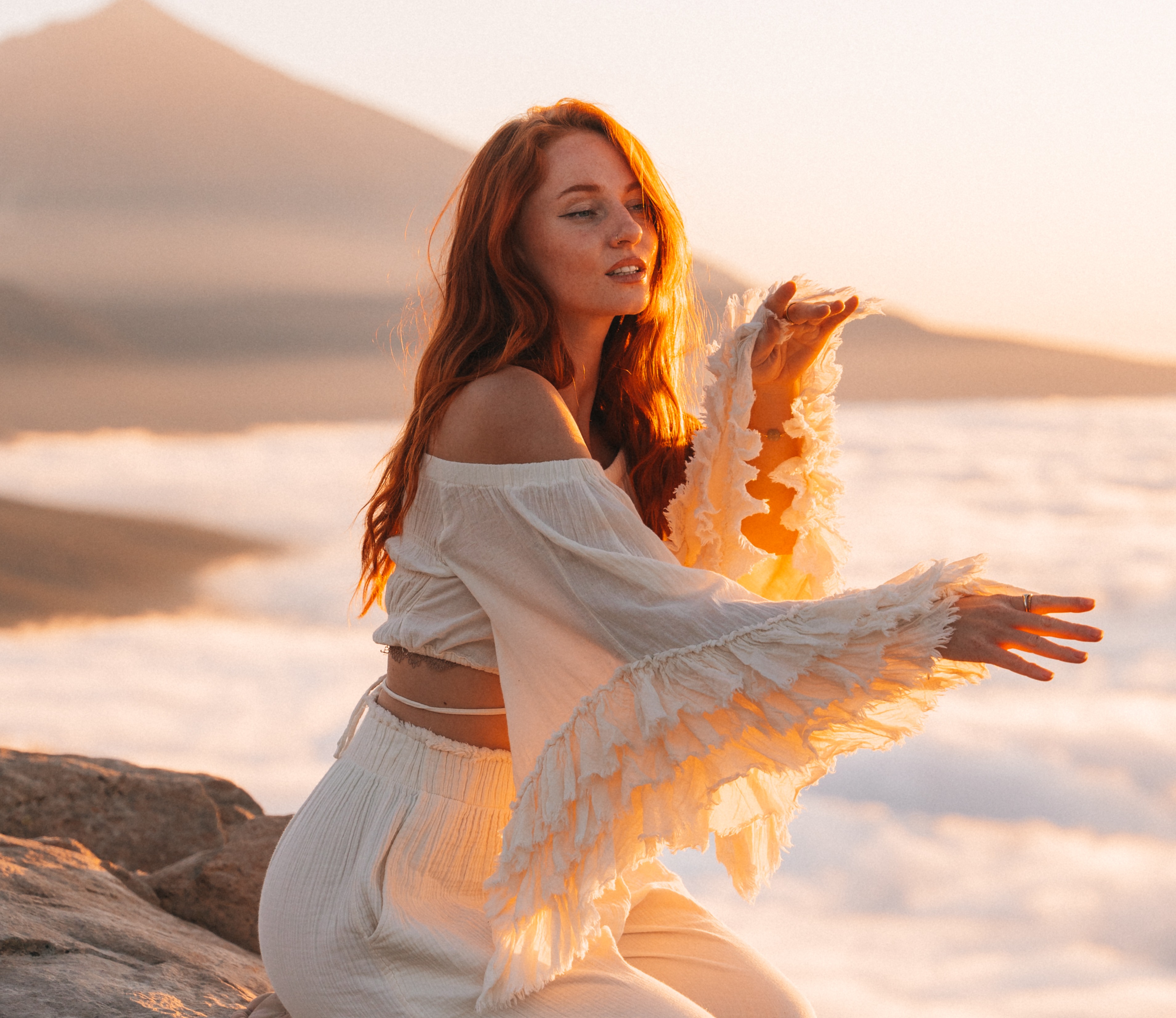 ☽ Kaia Consciouswear 15%: EARTHYVAS thumbnail
