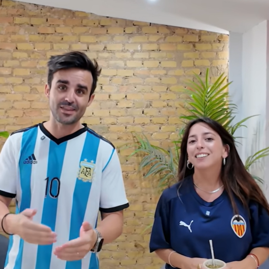 Haciendo un mate argentino 🧉🇦🇷 thumbnail