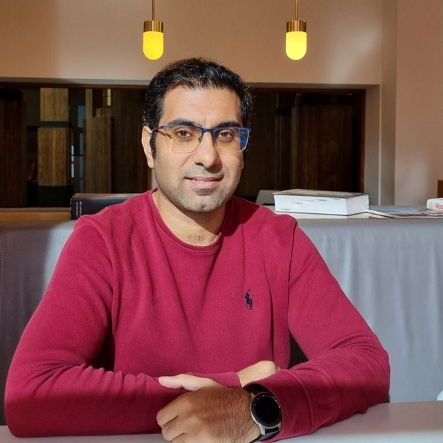 Connect on Linkedin with CEO thumbnail