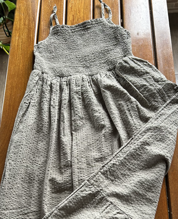 Vestido verde texturizado C&A thumbnail