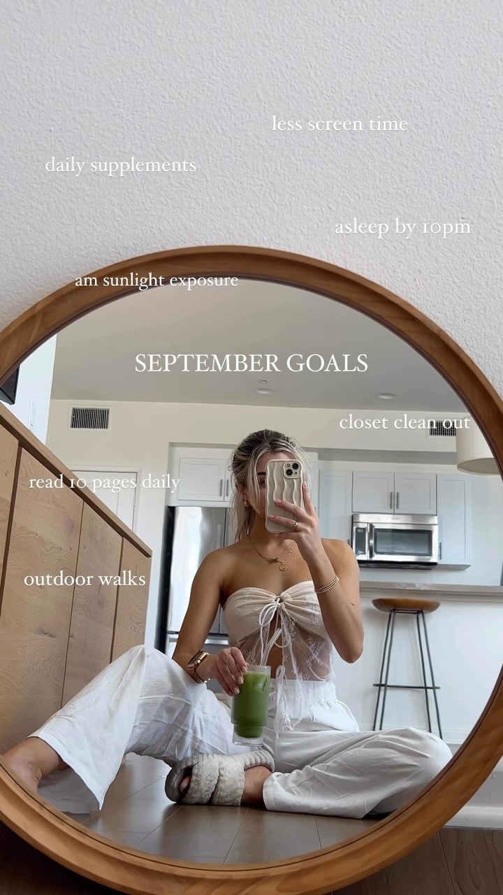 my september goals 〰️ what are yours? 🎧🍵