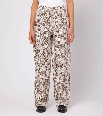 50. Calça  thumbnail