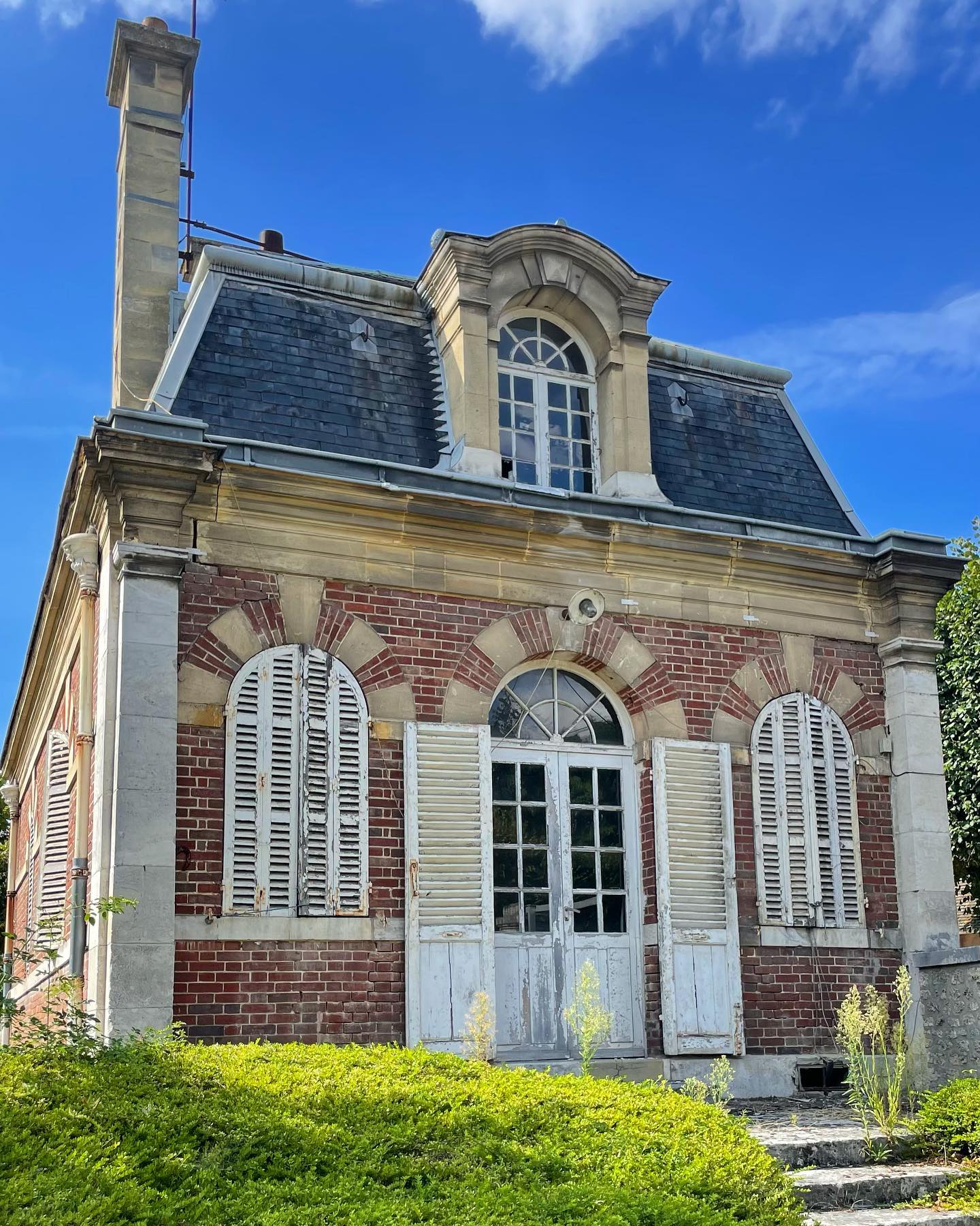 L’Artiste immobilier vous présente une œuvre d’art figée dans le temps ✨

Êtes-vous prêts à réaliser des travaux pour bé