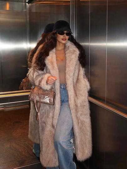 Women's Luxury Colorblock Striped Faux Fur Coat, Autumn/Winter thumbnail