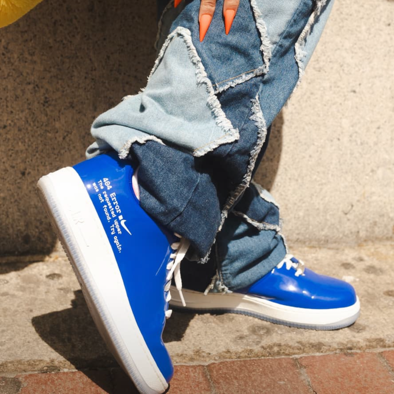 dotSWOOSH x AF1 404s on SNKRS thumbnail