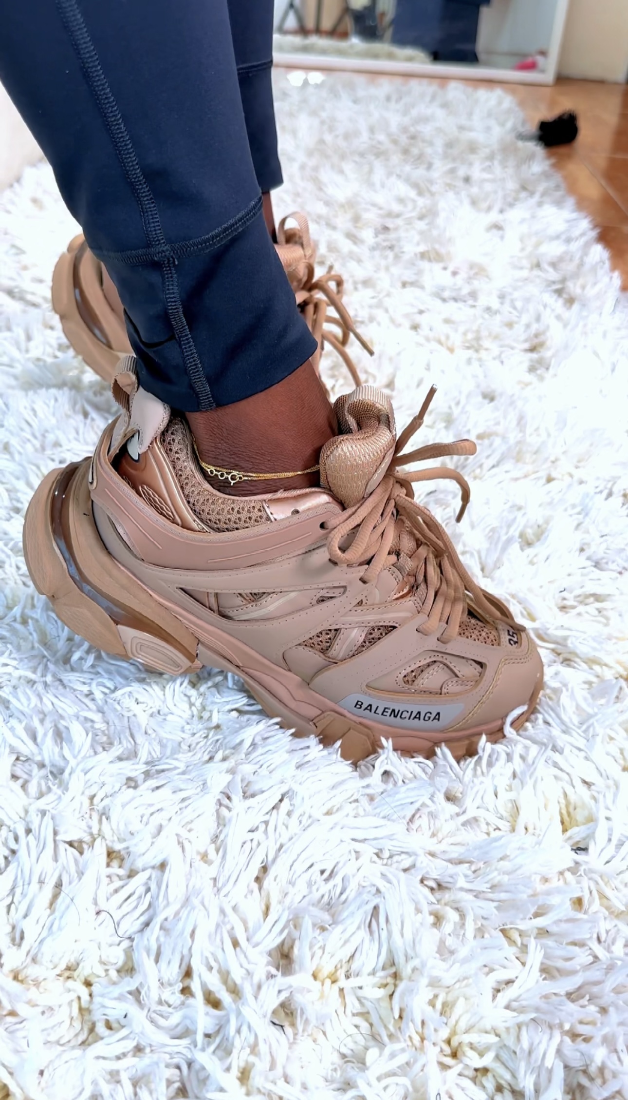 Balenciaga Sneaker /Dhgate  thumbnail