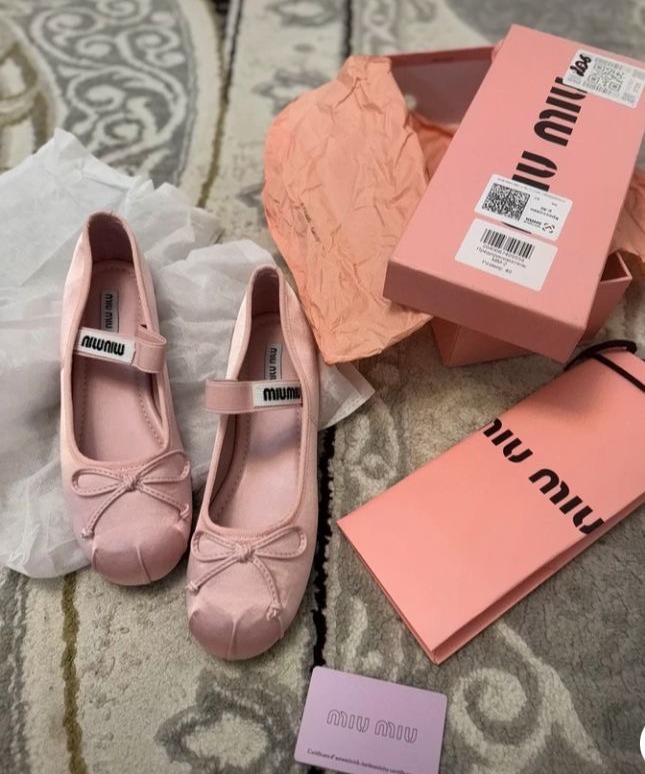 MIU MIU Ballerina Flats thumbnail