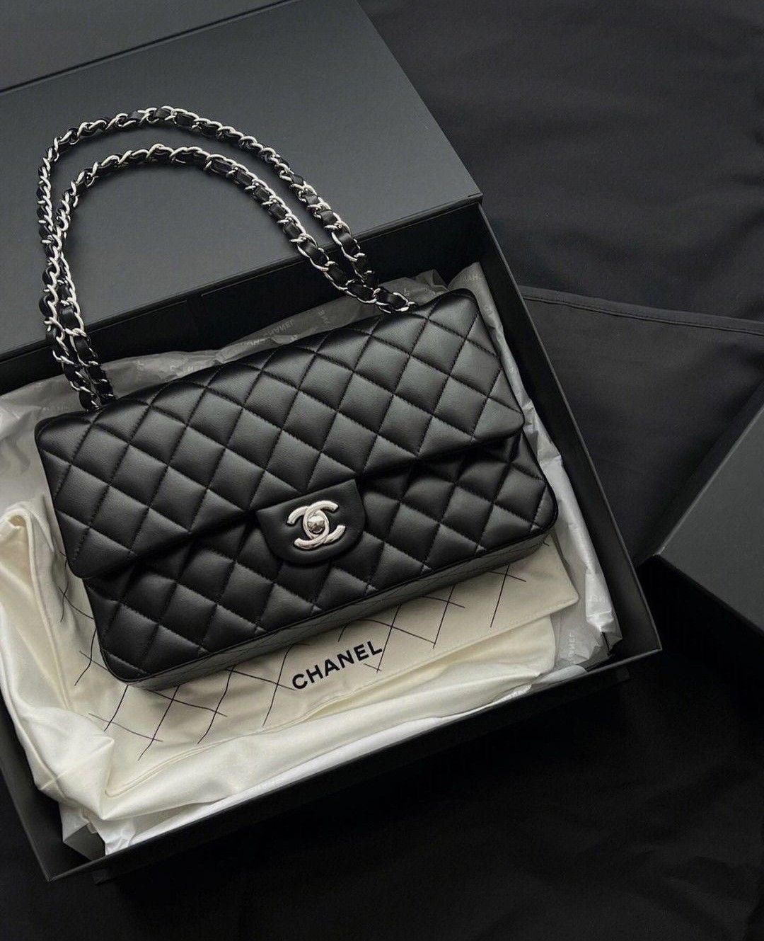 Chanel Bag thumbnail