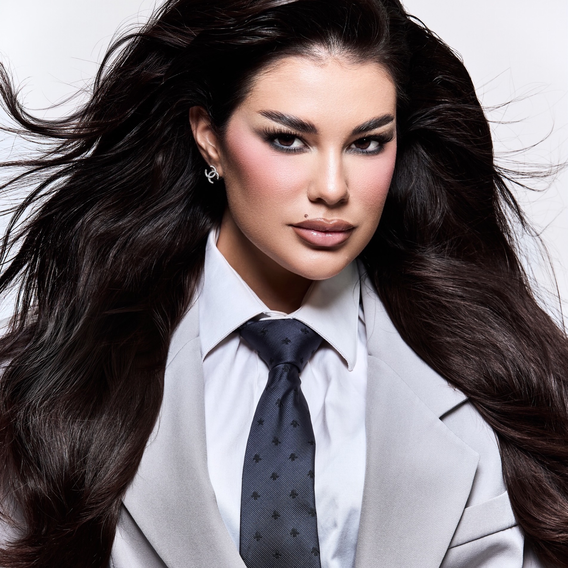 Agende sua maquiagem comigo  thumbnail