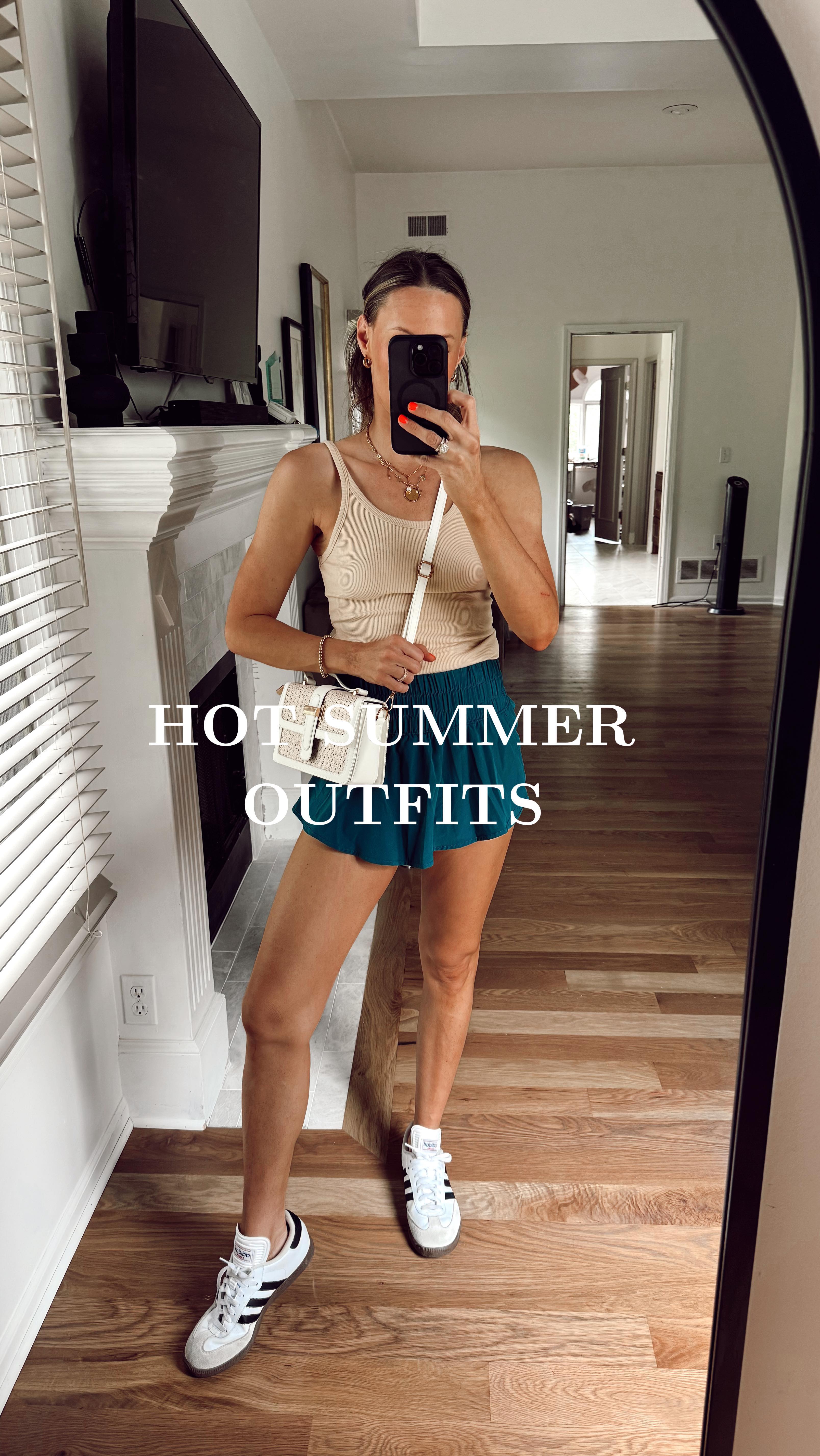 Comment “hot” and I’ll send you these outfits perfect for hot summer days! Errands, park dates, kids sporting events, mo