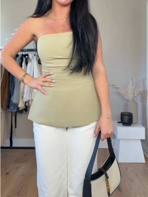 Chic outfit inspo 🖤 I will have my outfit details on my LTK!  My sizing 5’7, 145lbs, 32dd I’m wearing a size small top, 