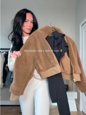 Athleisure outfit inspo for fall 🍂 linking everything on LTK in the outfit inspo section 🫶🏻 My sizing 5’7, 145lbs, 32dd 