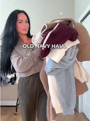 Okay but Old Navy really popped off this fall?! 🍂 had to share these finds! These pieces are such good staples & so easy