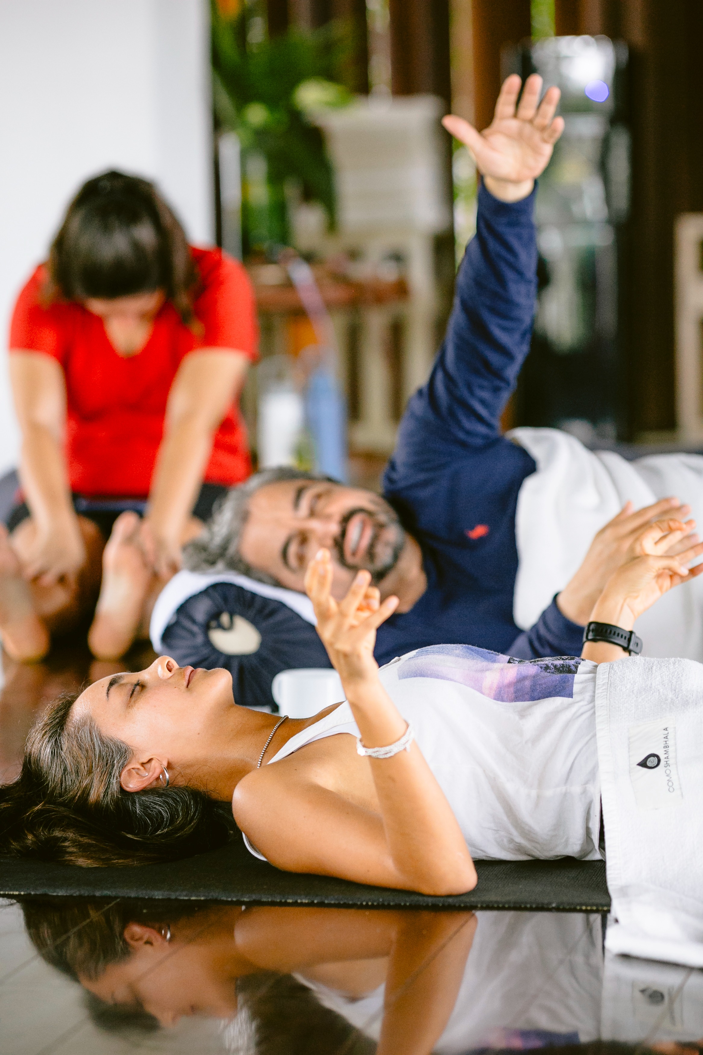 The first step to those who want to go deeper and access the full potential of Maestro's gifts. Through his voice Maestro takes you into multidimensional spaces to get to know your essence, your inner self and purpose on this human life. thumbnail