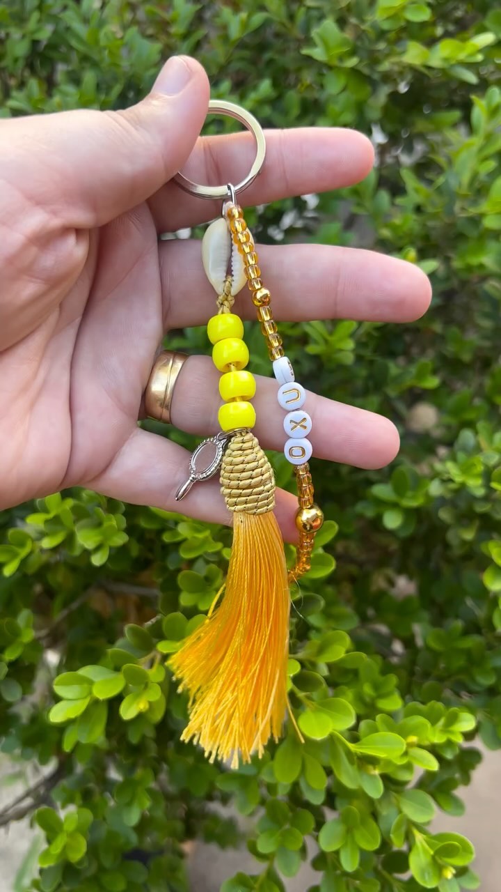 Chaveiros Coleção Orixás 
Oxum 💛

#oxum #orixás #chaveirospersonalizados