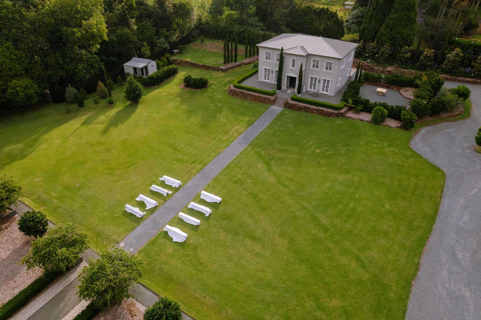 Best Gold Coast Wedding Venues (Hinterland Guide) thumbnail