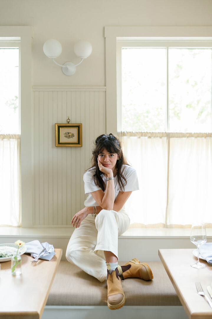 Meet Liz Dutton | Interior Designer - Shoutout Ohio thumbnail