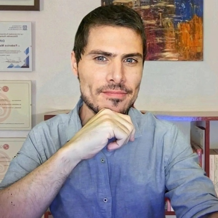 Sobre mí thumbnail