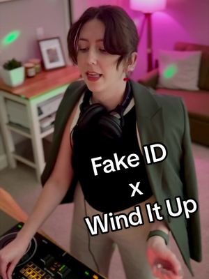 #MashupMonday Fake ID x Wind It Up 💃🪩🤩  DJ Dancy Pelosi is here to start your week off right 🫡 #womenwhoDJ #mashup #gwen