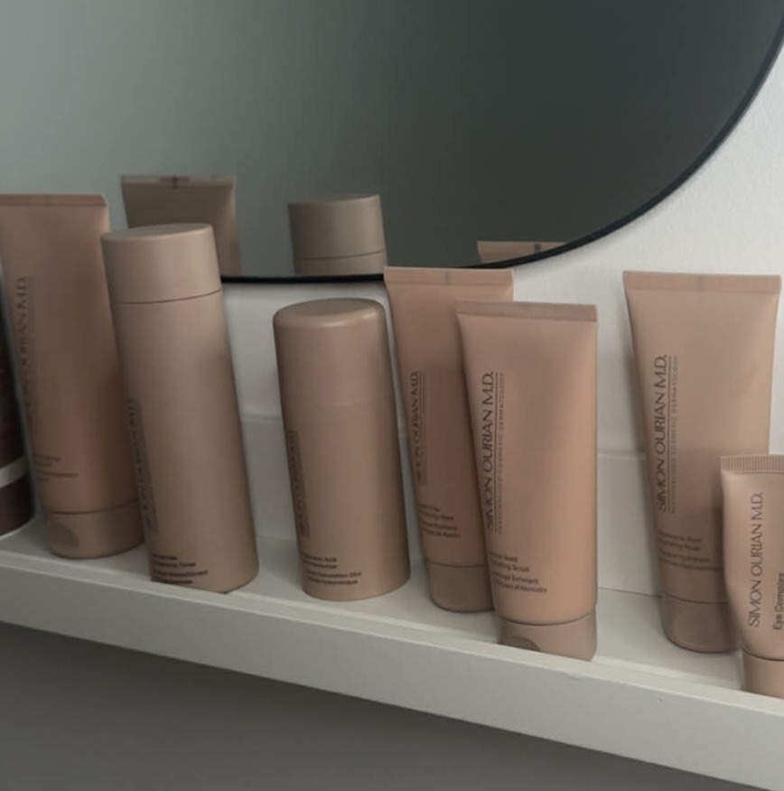 FREE SKIN ANAYSIS - screenshot results &send to my DM for a personalised routine. thumbnail