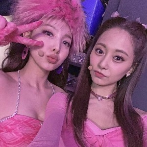 |🌷| K-idol thumbnail