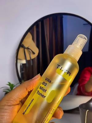 ☀️ Skin first, makeup second, smile always! Here’s my quick morning skincare routine that keeps my skin hydrated, bright