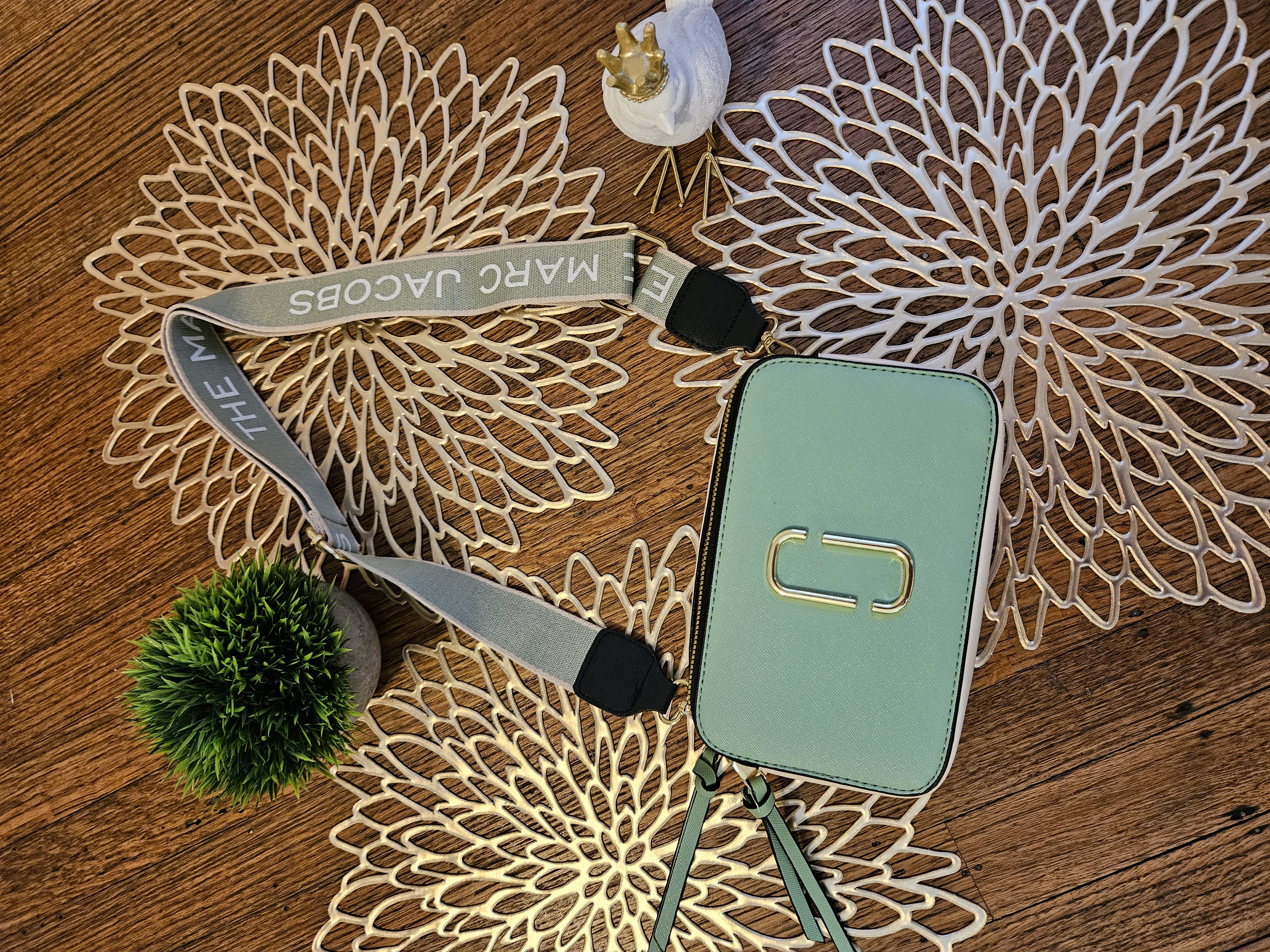 Small green trendy crossbody  thumbnail