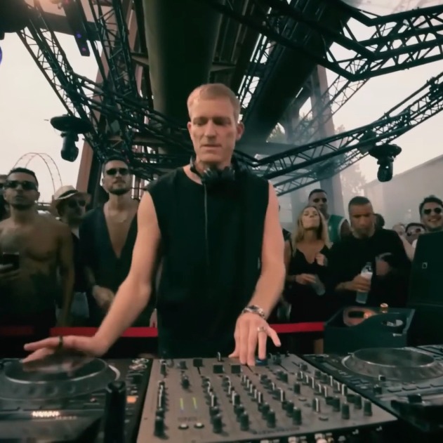 Ben Klock playing KIKA (MD) - Tysha (DJ Dextro Remix) at Stone Techno  thumbnail