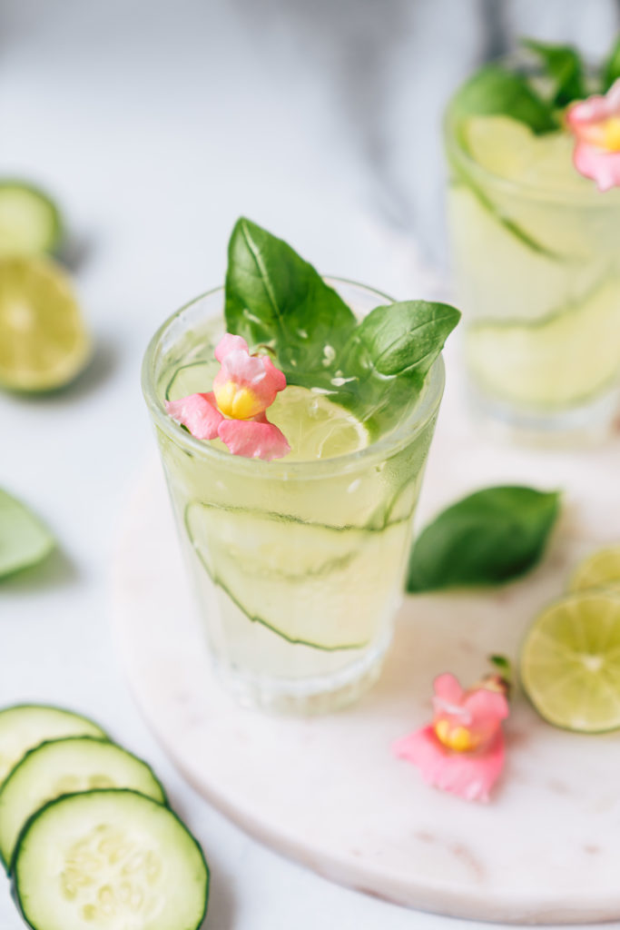 big batch cucumber tequila cocktail thumbnail