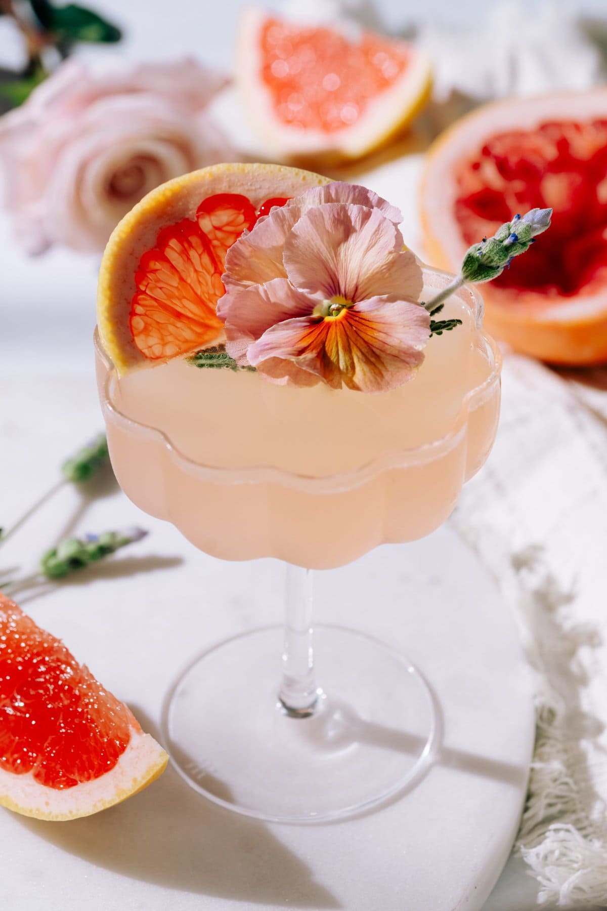 bubbly french blonde thumbnail