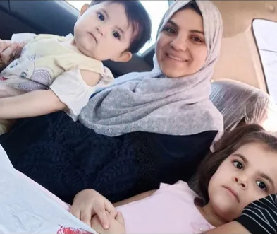 Support Mohamed, Diana, and Their Children thumbnail