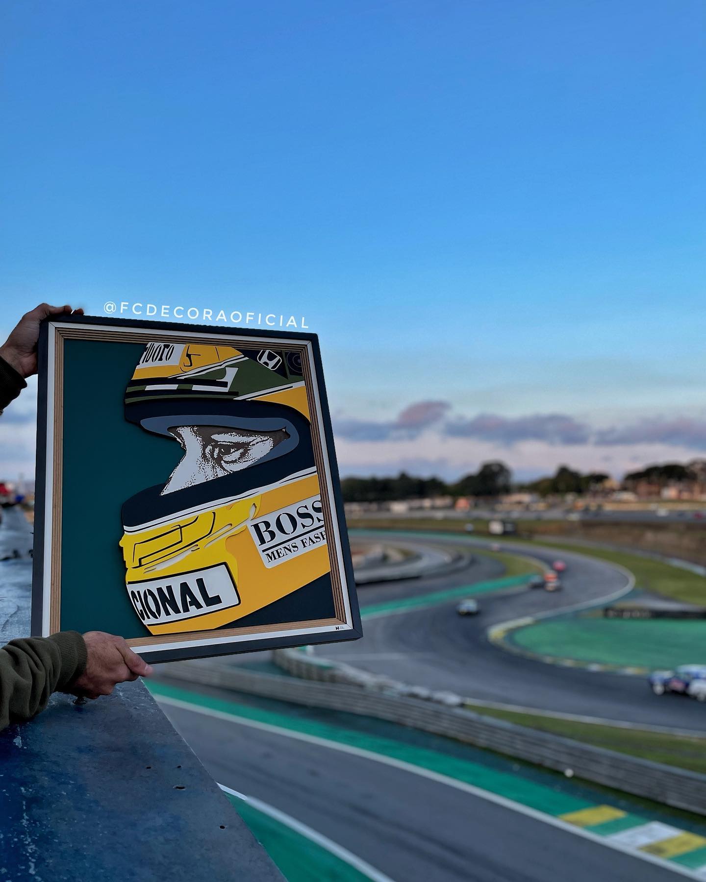 Para quem não abre mão de uma exclusividade na decoração, voltada para a nossa maior lenda brasileira do automobilismo, 